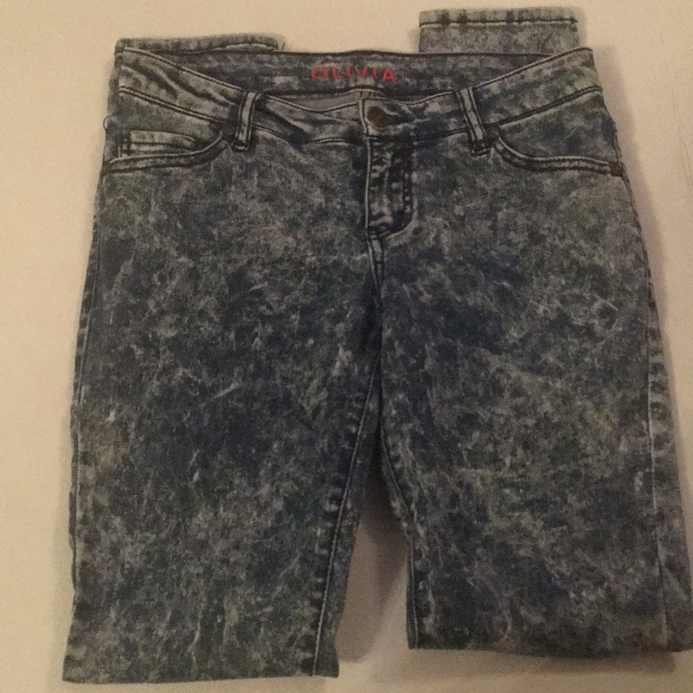 Delia Stretchy Olivia Jeans inseam: 28L